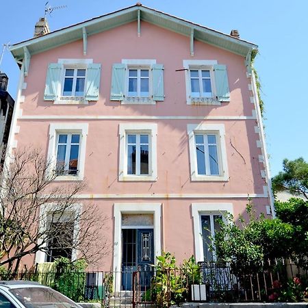 Gambetta Stylish 2 Bedrooms Apartment - Between Beach & Fresh Market Biarritz Ngoại thất bức ảnh